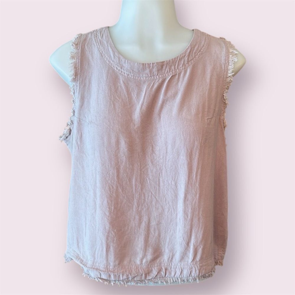 CARLY JEAN LOS ANGELES Organic Linen Frayed Tank Top